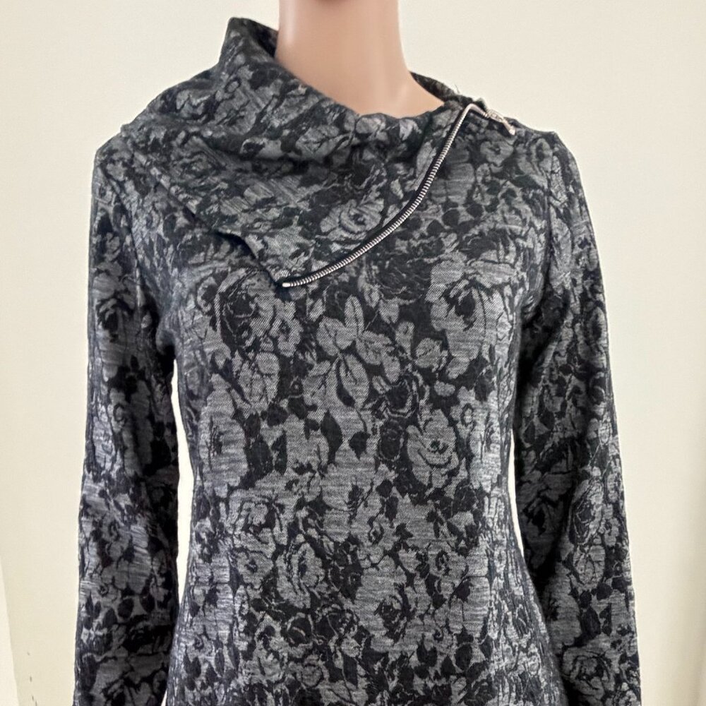 SNO SKINS Zip Neck Turtleneck Sweater Black Gray Jacquard Knit Size Small
